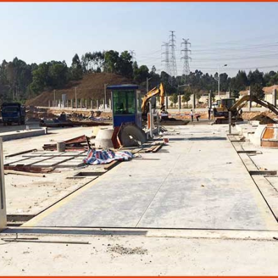 中外運(yùn)長航集團(tuán)汽車衡地磅項(xiàng)目施工案例--2018年6月19日