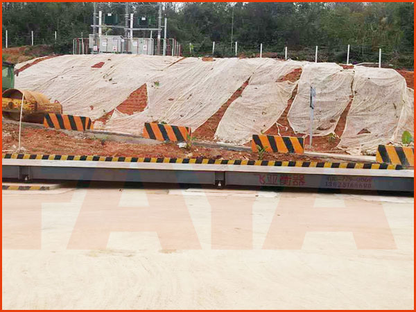 地磅側(cè)面實拍